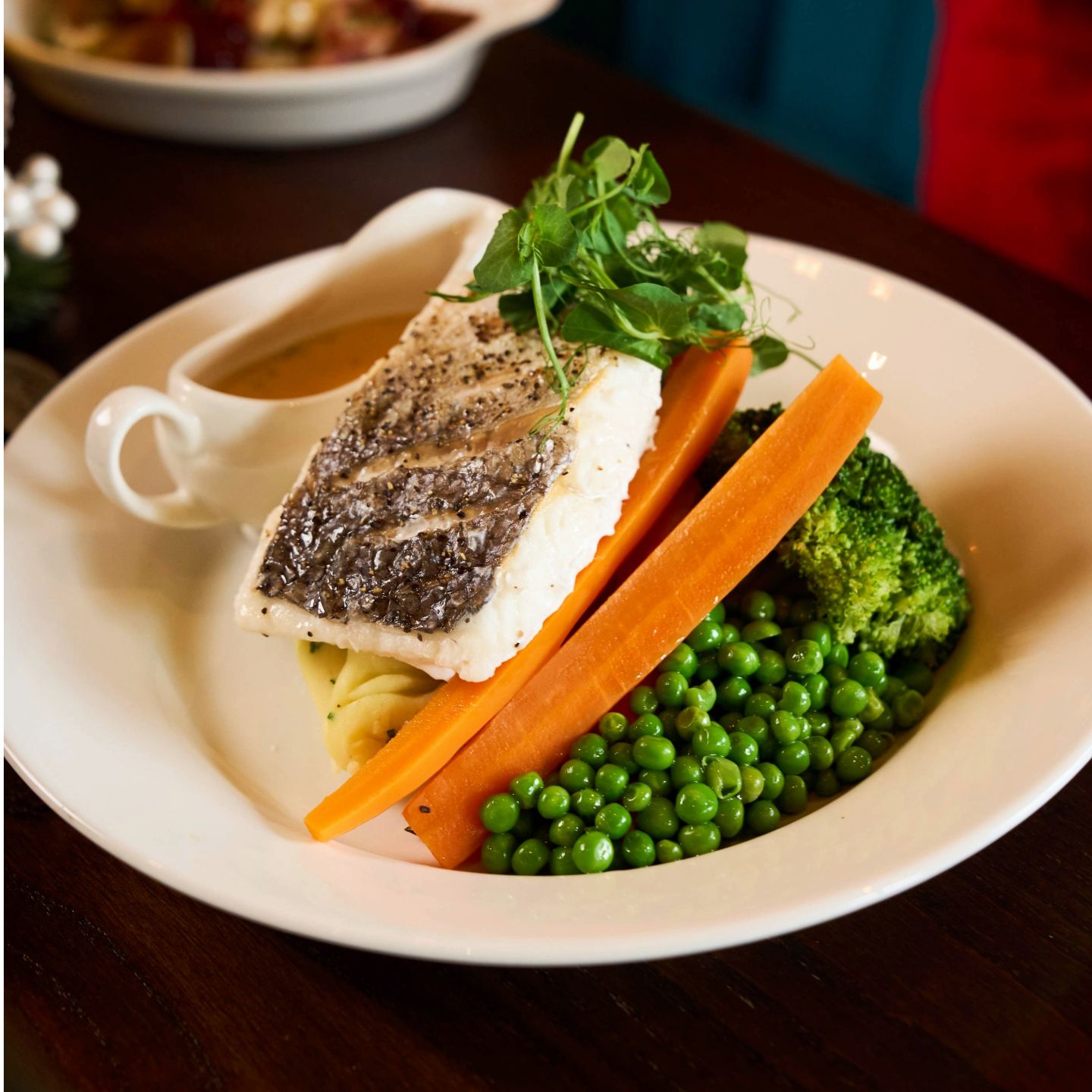 Festive Lunch & Dinner at The Catchems in Swadlincote